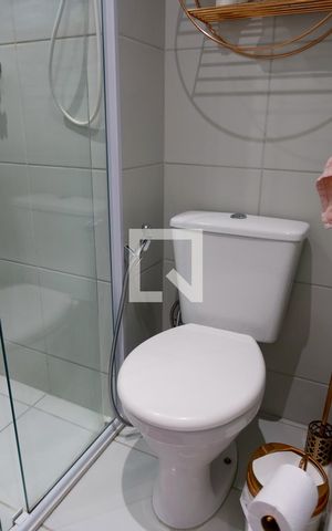 Apartamento à venda com 37m², 2 quartos e 1 vaga Apartamento à venda com 37m², 2 quartos e 1 vagaBanheiro
