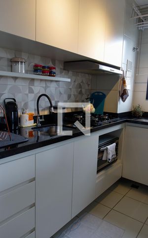 Apartamento à venda com 37m², 2 quartos e 1 vaga Apartamento à venda com 37m², 2 quartos e 1 vagaCozinha