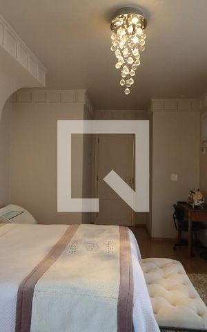 Casa à venda com 242m², 3 quartos e 5 vagasSuíte 3