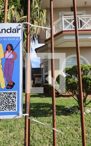 Casa à venda com 242m², 3 quartos e 5 vagasPlaca