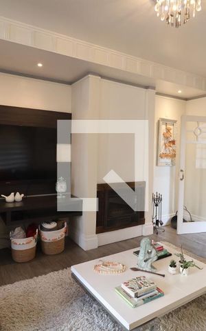 Casa à venda com 242m², 3 quartos e 5 vagasSala 1