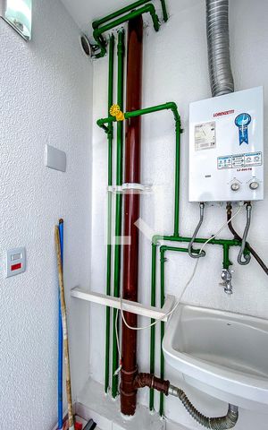 Apartamento para alugar com 32m², 1 quarto e sem vagaVaranda da Sala - Área de Serviço
