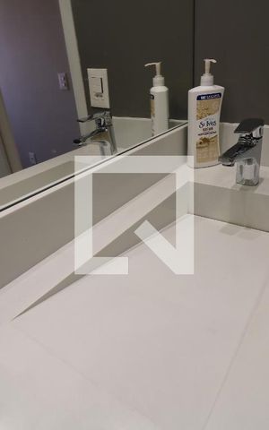 Apartamento à venda com 53m², 2 quartos e 1 vagaBanheiro - Pia