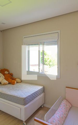 Casa para alugar com 130m², 3 quartos e 3 vagas Casa para alugar com 130m², 3 quartos e 3 vagasQuarto 1