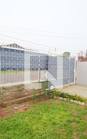 Casa à venda com 70m², 3 quartos e 1 vaga Casa à venda com 70m², 3 quartos e 1 vagaVista da Sala