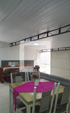 Casa à venda com 70m², 3 quartos e 1 vaga Casa à venda com 70m², 3 quartos e 1 vagaEspaço Gourmet