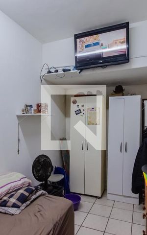 Casa de condomínio à venda com 254m², 6 quartos e 2 vagas Casa de condomínio à venda com 254m², 6 quartos e 2 vagasQuarto 1 Casa 2