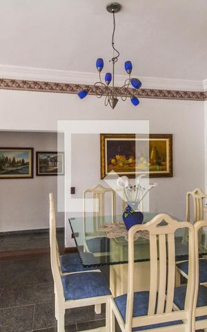 Casa de condomínio para alugar com 440m², 4 quartos e 4 vagas Casa de condomínio para alugar com 440m², 4 quartos e 4 vagasSala de Jantar
