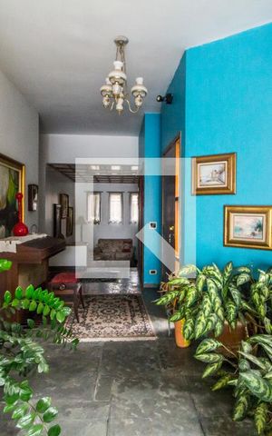 Casa de condomínio para alugar com 440m², 4 quartos e 4 vagas Casa de condomínio para alugar com 440m², 4 quartos e 4 vagasSala de Jantar
