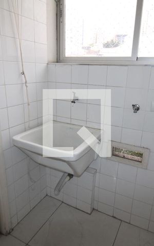 Apartamento para alugar com 51m², 2 quartos e 1 vagaÁrea de Serviço