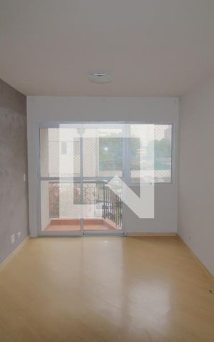 Apartamento para alugar com 51m², 2 quartos e 1 vagaSala