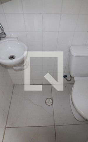 Apartamento para alugar com 51m², 2 quartos e 1 vagaÁrea de Serviço - Lavabo