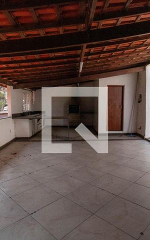 Casa à venda com 150m², 3 quartos e 1 vaga Casa à venda com 150m², 3 quartos e 1 vagaÁrea comum