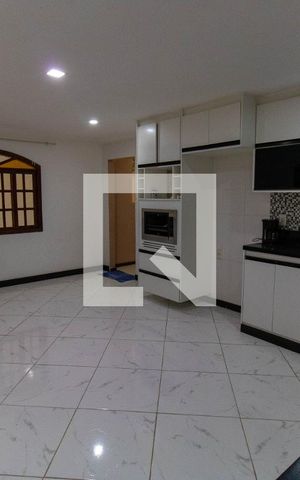 Casa à venda com 150m², 3 quartos e 1 vaga Casa à venda com 150m², 3 quartos e 1 vagaCozinha