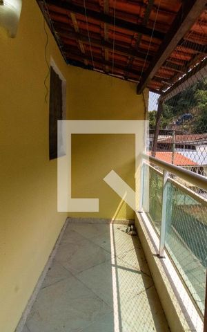 Casa à venda com 150m², 3 quartos e 1 vaga Casa à venda com 150m², 3 quartos e 1 vagaVaranda - Quarto