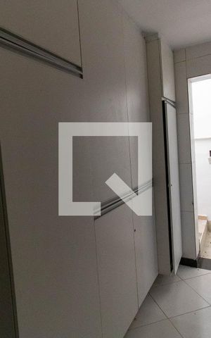 Casa à venda com 150m², 3 quartos e 1 vaga Casa à venda com 150m², 3 quartos e 1 vagaÁrea de Serviço