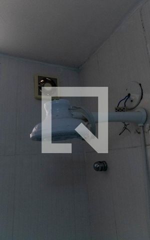 Casa à venda com 150m², 3 quartos e 1 vaga Casa à venda com 150m², 3 quartos e 1 vagaBanheiro 2