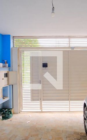 Casa à venda com 282m², 4 quartos e 2 vagasGaragem
