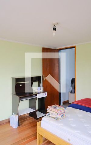 Casa à venda com 282m², 4 quartos e 2 vagasQuarto 2