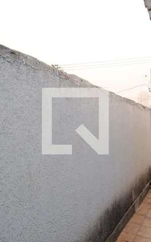 Casa à venda com 282m², 4 quartos e 2 vagasSacada do Quarto 2
