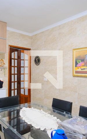 Casa à venda com 282m², 4 quartos e 2 vagasCozinha