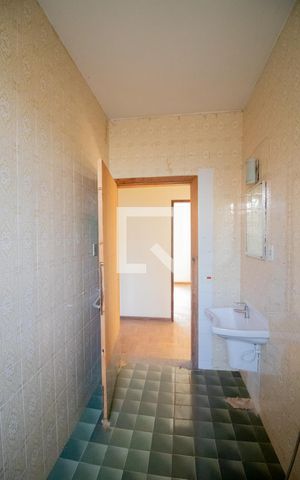 Casa à venda com 480m², 6 quartos e 2 vagas Casa à venda com 480m², 6 quartos e 2 vagasBanheiro Social - Casa 2