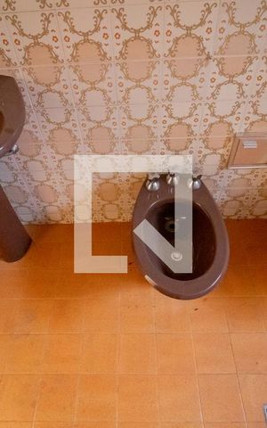 Casa à venda com 480m², 6 quartos e 2 vagas Casa à venda com 480m², 6 quartos e 2 vagasBanheiro da Suíte - Casa 2