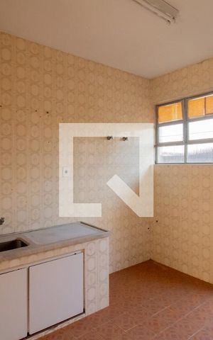 Casa à venda com 480m², 6 quartos e 2 vagas Casa à venda com 480m², 6 quartos e 2 vagasCozinha - Casa 2