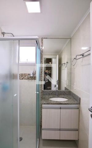 Apartamento à venda com 95m², 3 quartos e 2 vagas Apartamento à venda com 95m², 3 quartos e 2 vagasBanheiro do Quarto 1