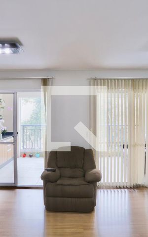 Apartamento à venda com 95m², 3 quartos e 2 vagas Apartamento à venda com 95m², 3 quartos e 2 vagasSala