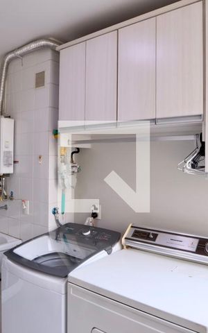 Apartamento à venda com 95m², 3 quartos e 2 vagas Apartamento à venda com 95m², 3 quartos e 2 vagasLavanderia