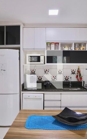 Apartamento à venda com 95m², 3 quartos e 2 vagas Apartamento à venda com 95m², 3 quartos e 2 vagasCozinha