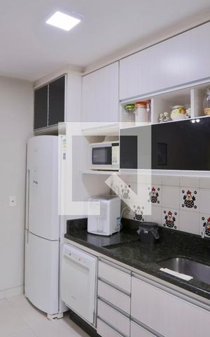 Apartamento à venda com 95m², 3 quartos e 2 vagas Apartamento à venda com 95m², 3 quartos e 2 vagasCozinha