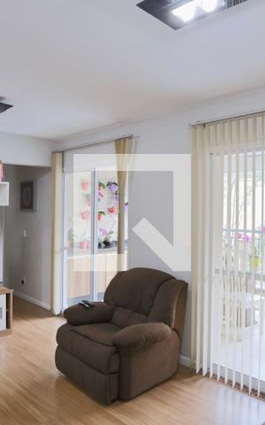 Apartamento à venda com 95m², 3 quartos e 2 vagas Apartamento à venda com 95m², 3 quartos e 2 vagasSala