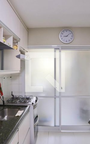 Apartamento à venda com 95m², 3 quartos e 2 vagas Apartamento à venda com 95m², 3 quartos e 2 vagasCozinha