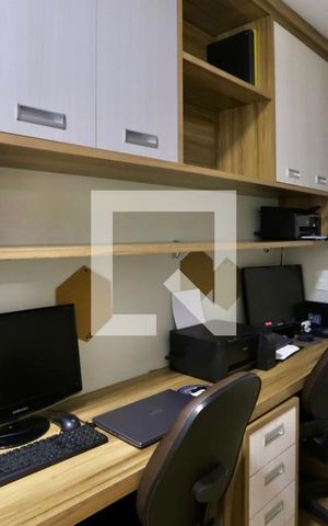 Apartamento à venda com 95m², 3 quartos e 2 vagas Apartamento à venda com 95m², 3 quartos e 2 vagasEscritório