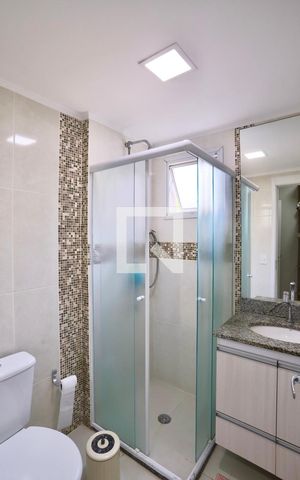 Apartamento à venda com 95m², 3 quartos e 2 vagas Apartamento à venda com 95m², 3 quartos e 2 vagasBanheiro do Quarto 1