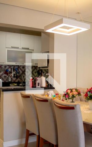 Apartamento à venda com 76m², 2 quartos e 2 vagas Apartamento à venda com 76m², 2 quartos e 2 vagasSala jantar