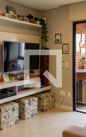 Apartamento à venda com 76m², 2 quartos e 2 vagas Apartamento à venda com 76m², 2 quartos e 2 vagasSala