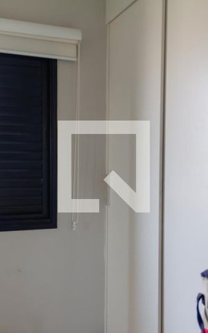 Apartamento à venda com 76m², 2 quartos e 2 vagas Apartamento à venda com 76m², 2 quartos e 2 vagasCloset Suíte 1