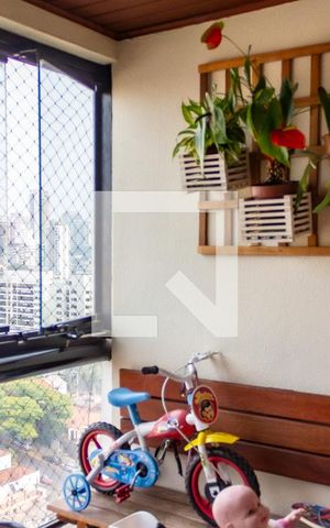 Apartamento à venda com 76m², 2 quartos e 2 vagas Apartamento à venda com 76m², 2 quartos e 2 vagasVaranda da Sala