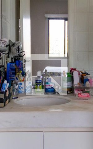 Apartamento à venda com 76m², 2 quartos e 2 vagas Apartamento à venda com 76m², 2 quartos e 2 vagasBanheiro Suíte 1