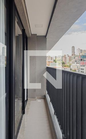 Apartamento à venda com 30m², 1 quarto e sem vagaVaranda