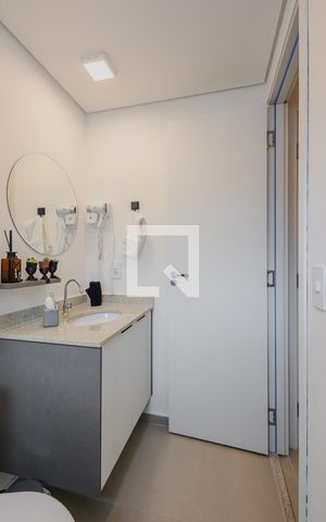 Apartamento à venda com 30m², 1 quarto e sem vagaBanheiro da Suíte