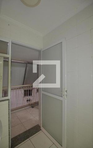 Apartamento à venda com 64m², 2 quartos e 1 vagaÁrea de Serviço