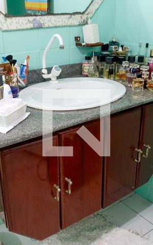 Casa à venda com 280m², 5 quartos e 2 vagas Casa à venda com 280m², 5 quartos e 2 vagasBanheiro da Suíte 3