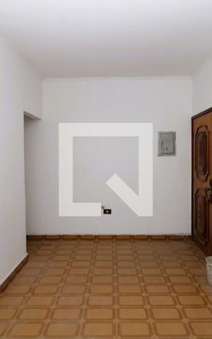 Casa à venda com 183m², 2 quartos e 1 vagaSala