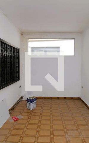 Casa à venda com 183m², 2 quartos e 1 vagaSala