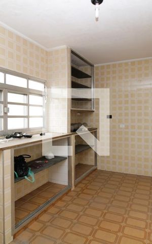 Casa à venda com 183m², 2 quartos e 1 vagaCozinha