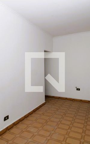 Casa à venda com 183m², 2 quartos e 1 vagaSala